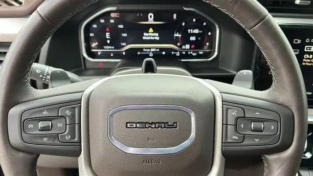 2025 GMC Sierra 1500 Crew Cab, Short Bed, Denali, 4WD