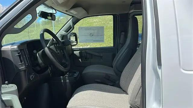 2026 GMC Savana Cargo 3500 Extended Wheelbase, Work Van, RWD