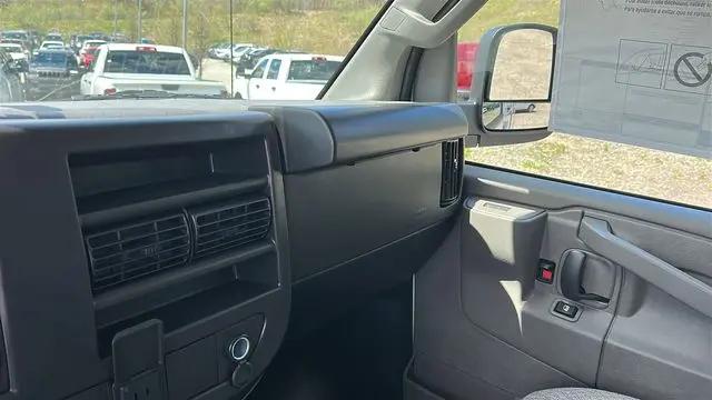 2026 GMC Savana Cargo 3500 Extended Wheelbase, Work Van, RWD