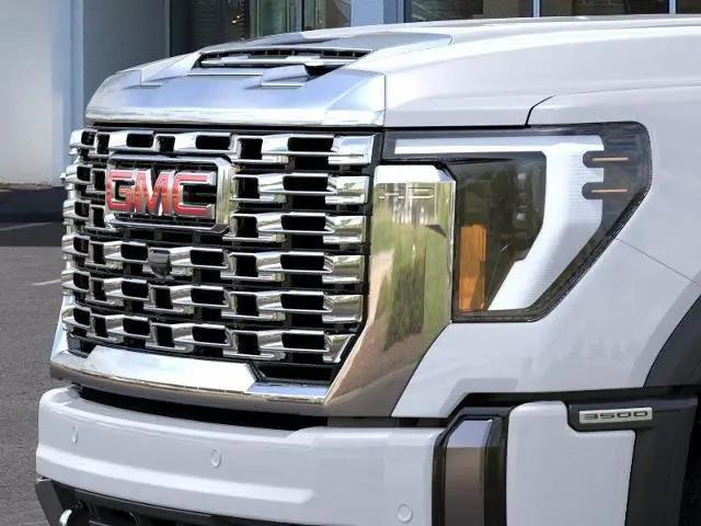 2026 GMC Sierra 3500HD Crew Cab, Long Bed, Denali, 4WD