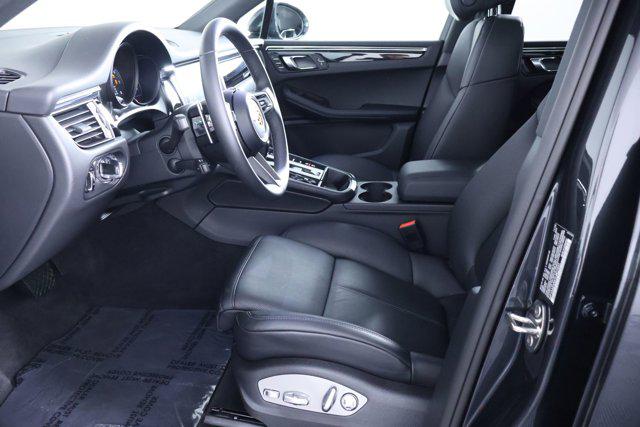 2026 Porsche Macan 4DR AWD