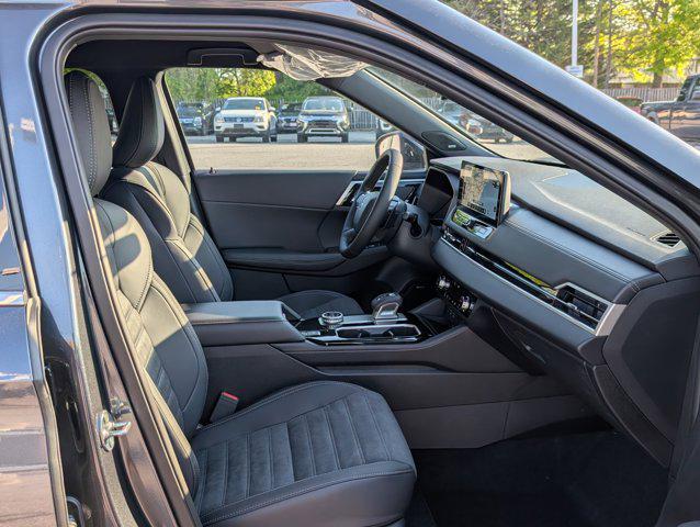 2026 Mitsubishi Outlander LE 1.5T S-AWC