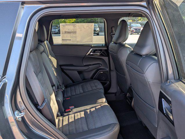 2026 Mitsubishi Outlander LE 1.5T S-AWC