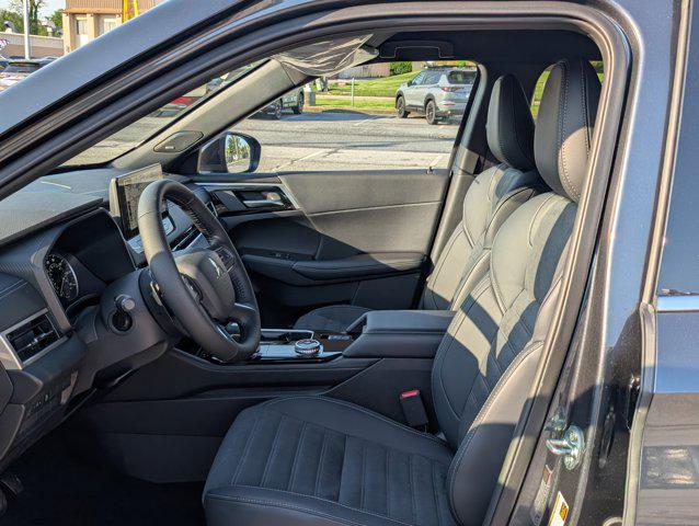 2026 Mitsubishi Outlander LE 1.5T S-AWC
