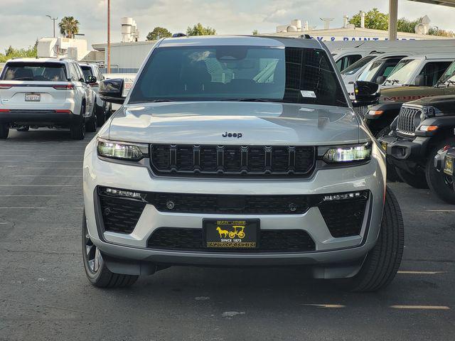 2026 Jeep Grand Cherokee Limited Reserve