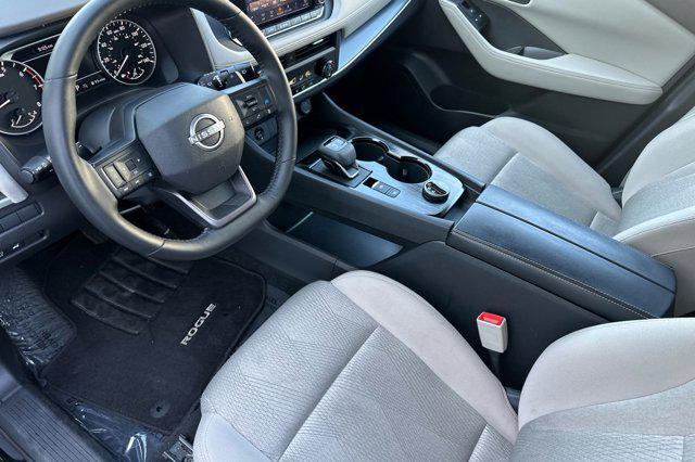 2025 Nissan Rogue SV Intelligent AWD