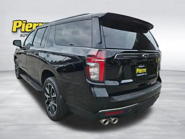 2022 Chevrolet Suburban RST