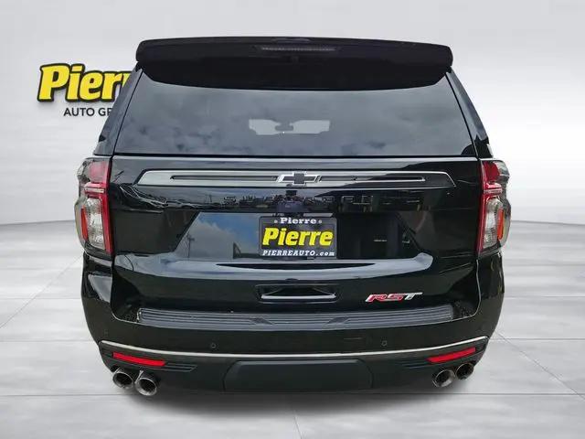 2022 Chevrolet Suburban RST
