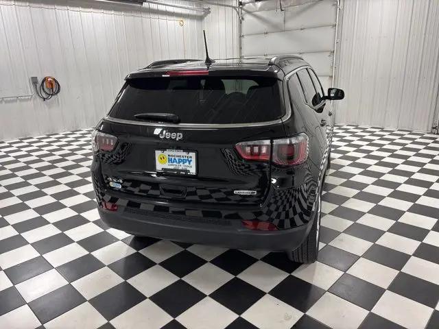 2024 Jeep Compass Latitude Lux FWD