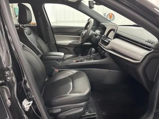 2024 Jeep Compass Latitude Lux FWD