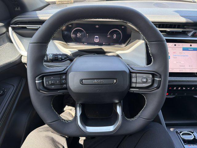 2026 Jeep Cherokee Laredo 4x4