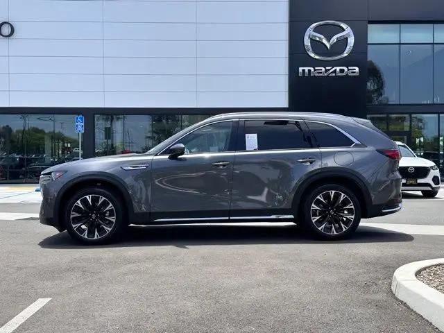 2024 Mazda X-90 Premium Plus