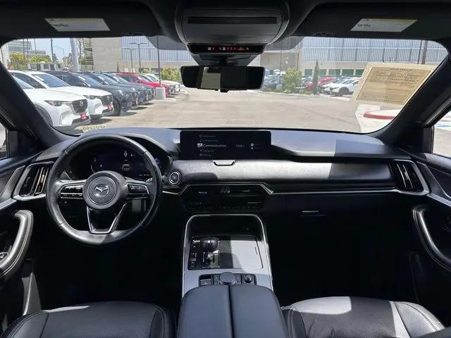 2024 Mazda X-90 Premium Plus