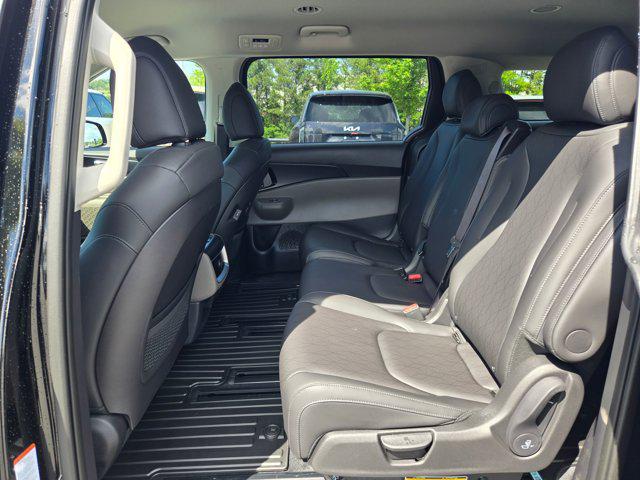 2026 Kia Carnival MPV LXS