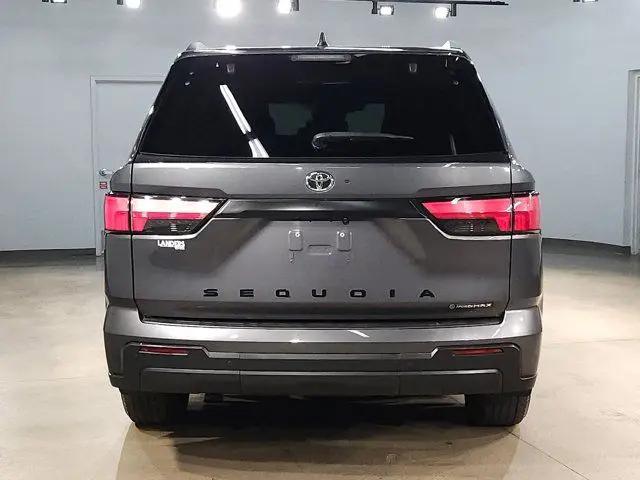 2025 Toyota Sequoia SR5