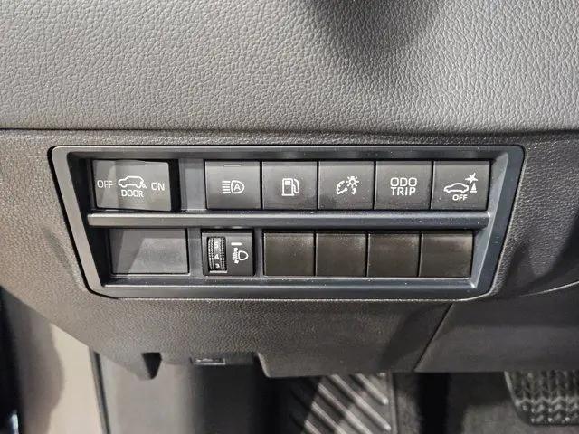 2025 Toyota Sequoia SR5