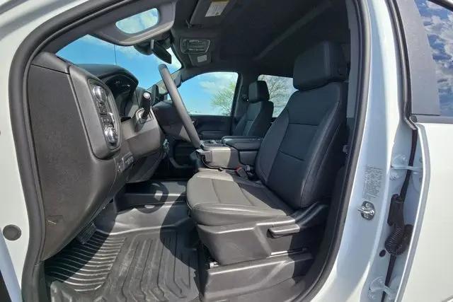 2026 GMC Sierra 2500HD Crew Cab, Long Bed, Pro, 4WD