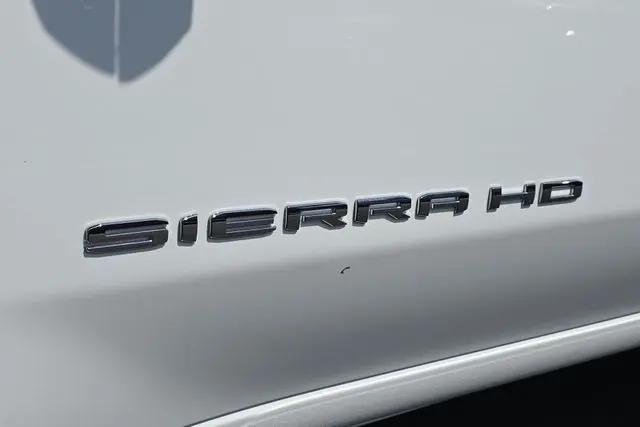 2026 GMC Sierra 2500HD Crew Cab, Long Bed, Pro, 4WD