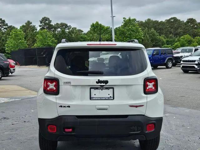 2023 Jeep Renegade Trailhawk 4x4