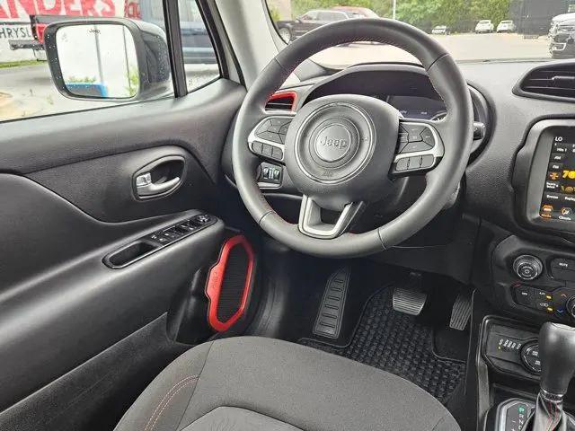 2023 Jeep Renegade Trailhawk 4x4