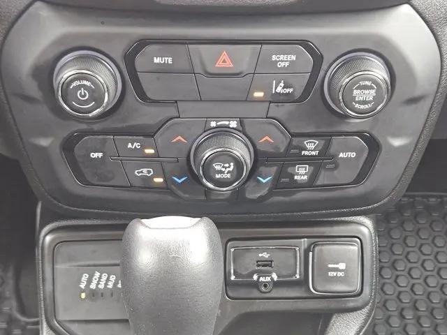 2023 Jeep Renegade Trailhawk 4x4