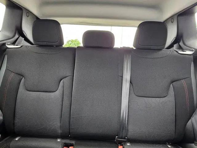 2023 Jeep Renegade Trailhawk 4x4