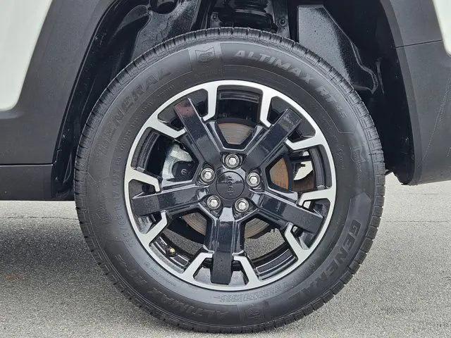 2023 Jeep Renegade Trailhawk 4x4