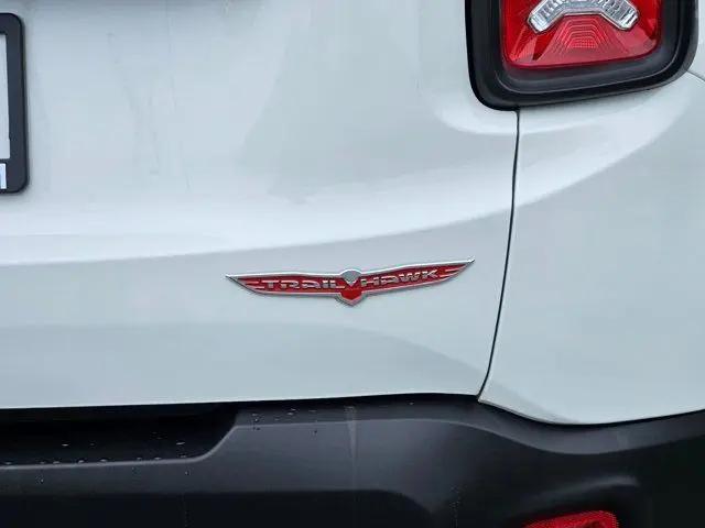 2023 Jeep Renegade Trailhawk 4x4