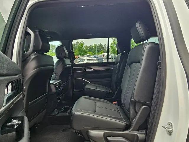 2026 Jeep Grand Wagoneer L Limited Altitude 4x4