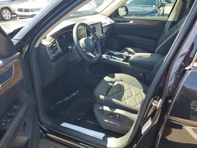 2026 Volkswagen Atlas SE with Technology