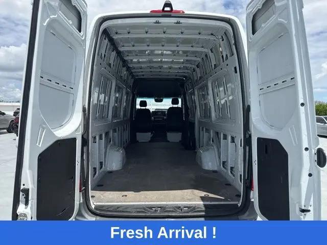 2024 Mercedes-Benz Sprinter 2500 High Roof 4-Cyl Diesel