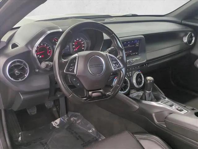 2023 Chevrolet Camaro RWD Coupe 2LT