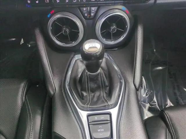 2023 Chevrolet Camaro RWD Coupe 2LT