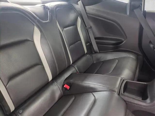 2023 Chevrolet Camaro RWD Coupe 2LT