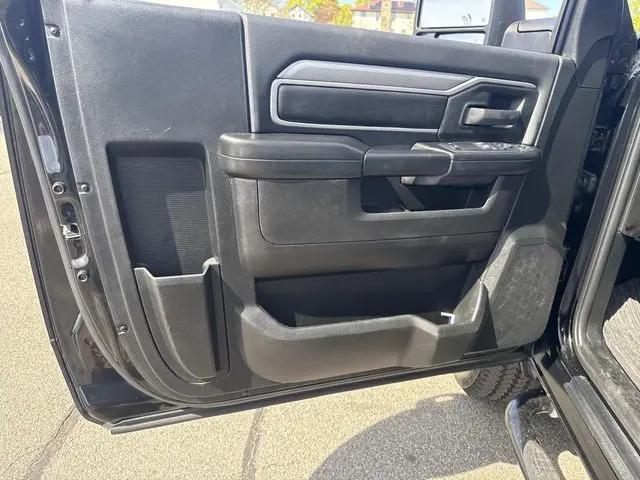 2024 Ram 3500 Tradesman Regular Cab 4x4 8' Box