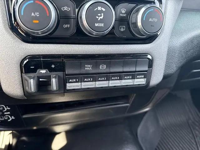 2024 Ram 3500 Tradesman Regular Cab 4x4 8' Box