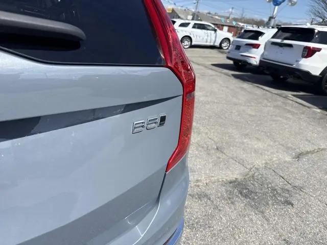2023 Volvo XC90 B5 Plus