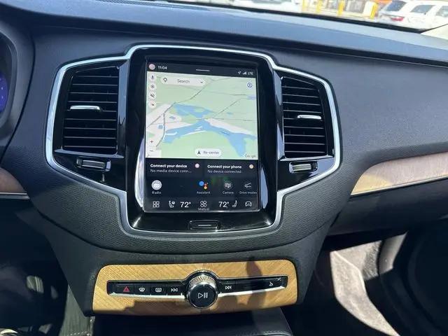 2023 Volvo XC90 B5 Plus