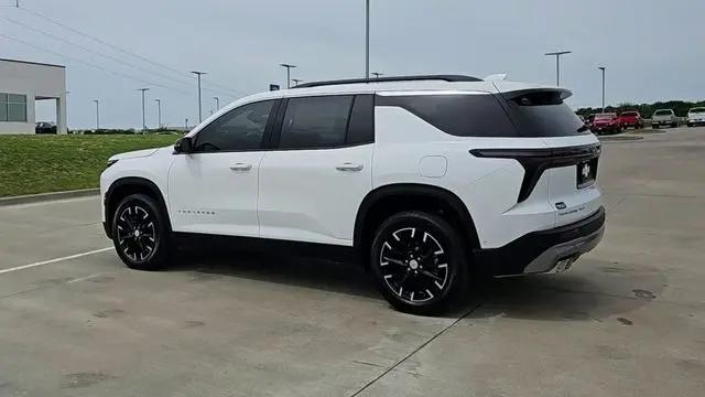 2026 Chevrolet Traverse AWD LT