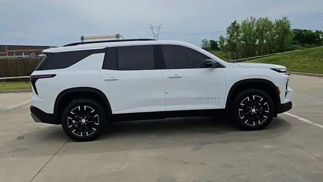2026 Chevrolet Traverse AWD LT