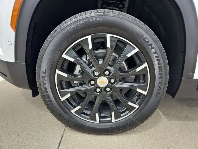 2026 Chevrolet Traverse AWD LT