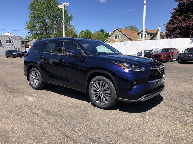 2026 Toyota Highlander Platinum