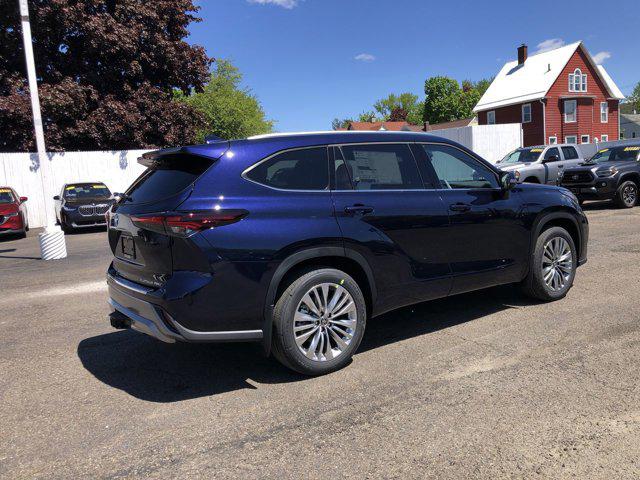 2026 Toyota Highlander Platinum