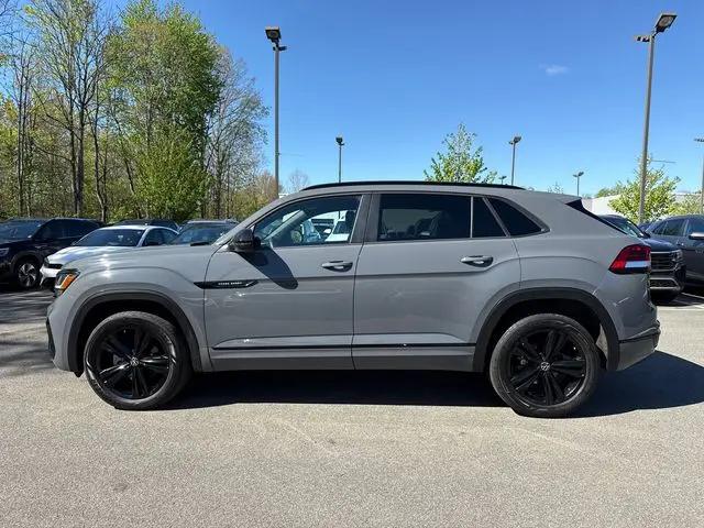 2023 Volkswagen Atlas Cross Sport 3.6L V6 SEL R-Line Black