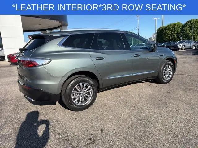2023 Buick Enclave Essence FWD