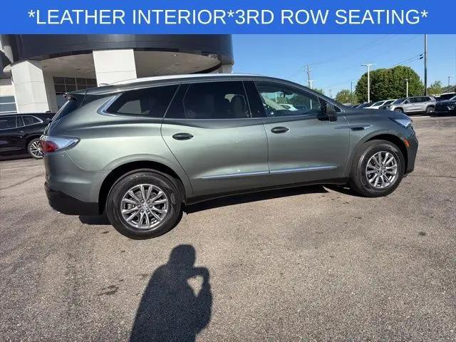 2023 Buick Enclave Essence FWD