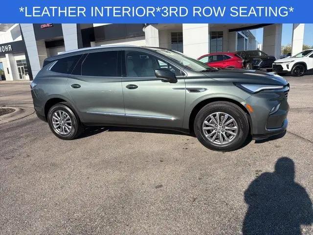 2023 Buick Enclave Essence FWD