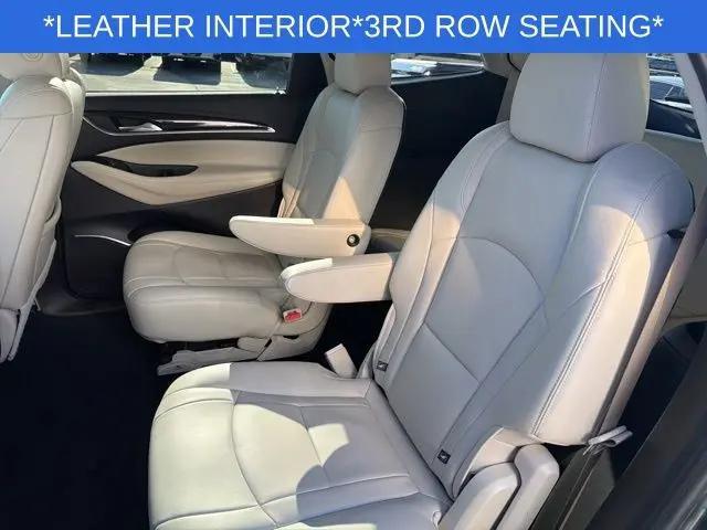2023 Buick Enclave Essence FWD