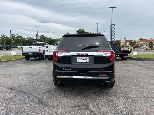 2023 GMC Acadia AWD Denali