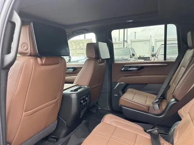 2026 Chevrolet Suburban High Country, 4WD